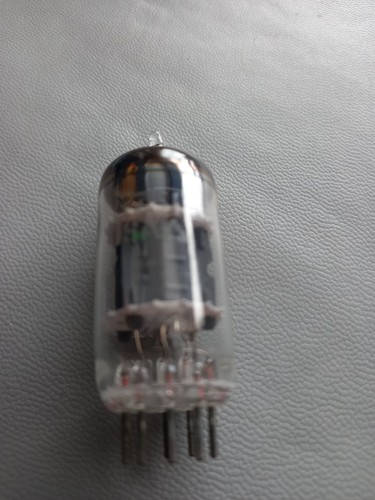 5751 valvola preamplificatore