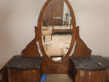 toeletta antica petineuse in