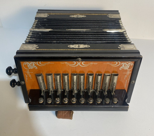 Antica scatola stringi