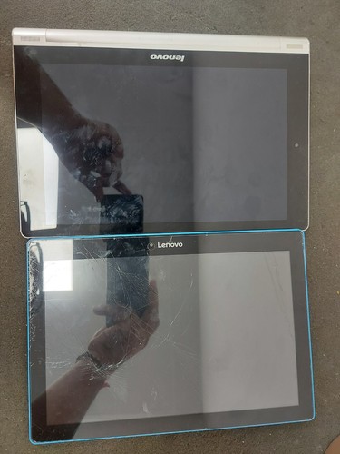 Lenovo tablet joblot bundle - 2x,