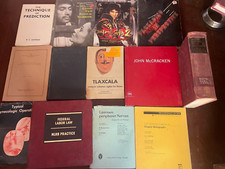 books select / pick a book