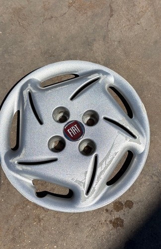 Borchia fiat 600 - fiat,