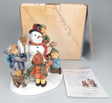 DM. 6513 Personaggio Hummel "Costruiamo un pupazzo di neve"