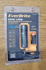 EVERBRITE MINI TORCIA ALLUMINIO RICARICABILE - 3 LIVELLI DI LUCE + PULSAZIONE