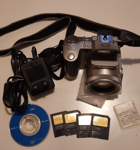 Fujifilm finepix 4900z - -,