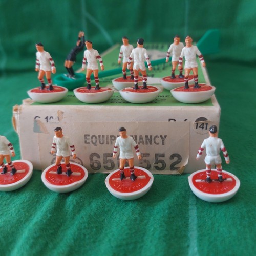 Mint subbuteo team 141 - subbuteo,