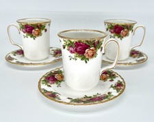 Set 3 tazze e piatti Royal