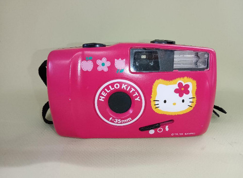 Macchina fotografica - , a