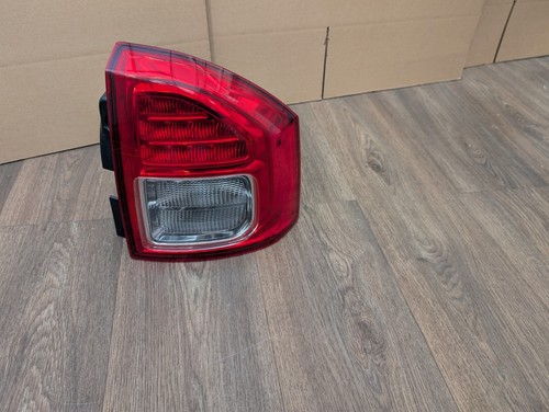 Fanale posteriore 2012 - , jeep