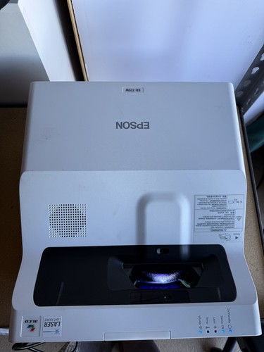 Proiettore lcd epson 725w - proiettore, eb-725w