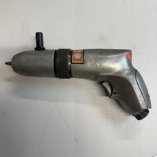 Black and decker 888 strumento - black,
