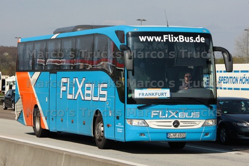 Foto camion mercedes benz - foto,