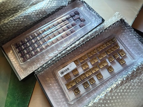 Pbtfans pyga cherry - pyga, keycaps