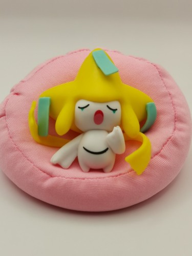 Figurine pokémon jirachi - pokémon,