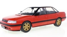 Modellino auto scala 1:18 Ixo