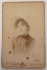 Foto CDV Albumina giovane donna Bartolena Livorno 1887