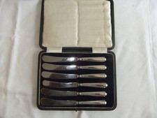 Antichi coltelli da burro da