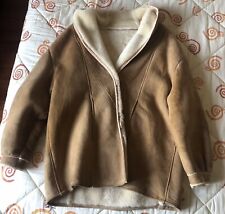 Giaccone di montone Donna taglia 46. Usato pochissimo.
