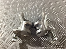 PIASTRE SUPPORTI FORCELLA FORCINA RISER SUPERIORI HONDA X ADV 750 2017 2020