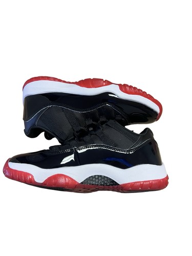 Nike air jordan retro - 11,