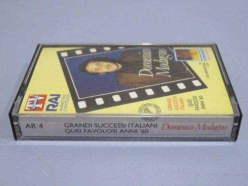 Vecchia musicassetta - vecchia,