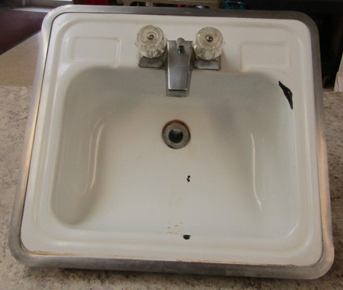 Goccia bagno vintage nel