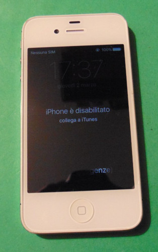 Apple iphone non - 4s,