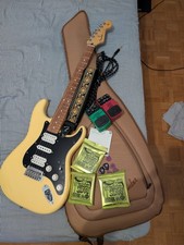 Fender Player Stratocaster HSH