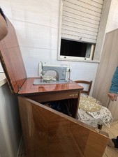 Macchina da cucire Necchi