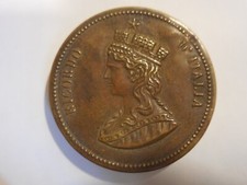 scatola medaglie vuota ricordo città Milano con foto all'interno