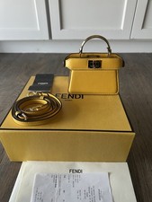 Borsa Fendi Nano Peekaboo Maxi