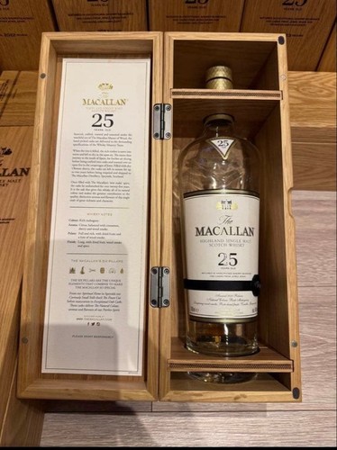 The macallan year - 25, 700