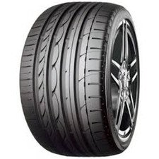 GOMME AUTO ESTIVE 225 40 R18
