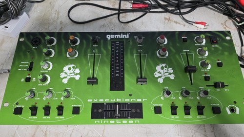 Gemini executioner nineteen - gemini,