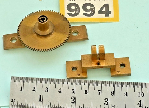 Clock maker fusee under - maker,