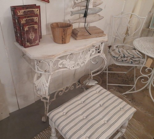 Tavolo consolle con gambe - , in