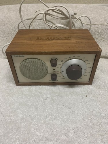 Radio tavolo fm tivoli - tavolo, am/fm