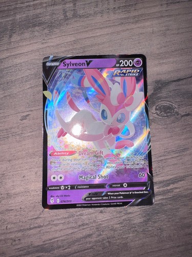 Carta pokemon sylveon - sylveon, v