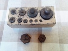 Pesi bilancia antica serie completa da 10 + 2 esagonali + pesiera in legno