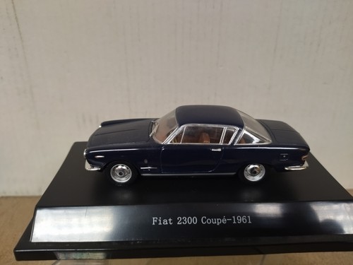 Fiat 2300 coupe 1961 - 2300, dark