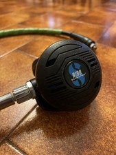 Erogatore Scubapro R190 Black