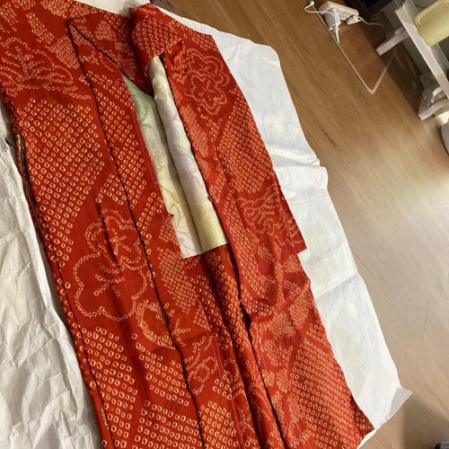 Kimono giapponese rosso