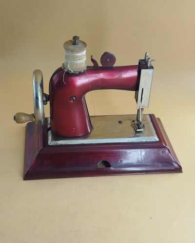 Macchina cucire giocattolo - da,