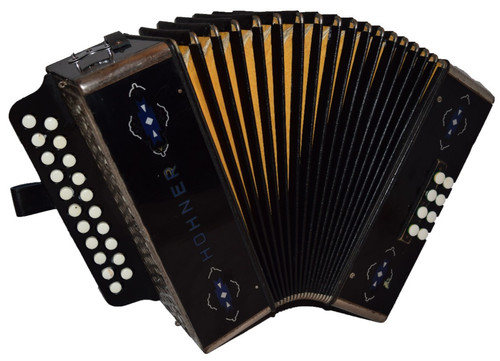 Melodeon hohner pokerwork - melodeon,
