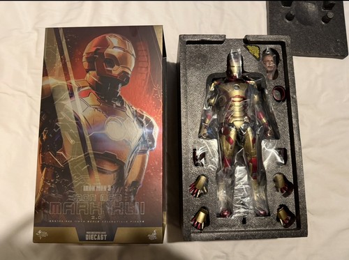 Hot toys iron man - hot, xlii