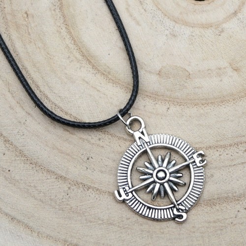 Collana con pendente ciondolo - collana,