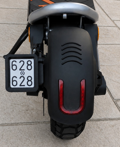 Porta targa per monopattino - targa,