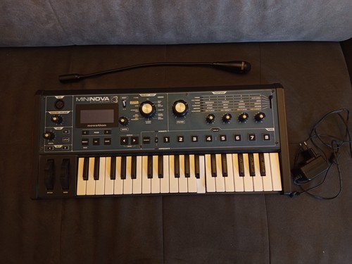 Synthesizer novation mininova - synthesizer,