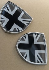 2PCS Mini Union Jack Pillar