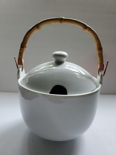 Large white serving dish - large,